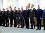 Trzymiesięczne <strong>odprawy</strong> dla ministrów Donalda Tuska? Nie dla wszystkich