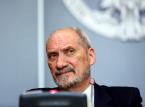 Macierewicz: W tym roku pierwsze śmigłowce Black Hawk dla komandosów