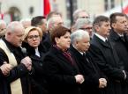 Sawicki: Na trumnach smoleńskich uprawiana jest "nekropolityka"